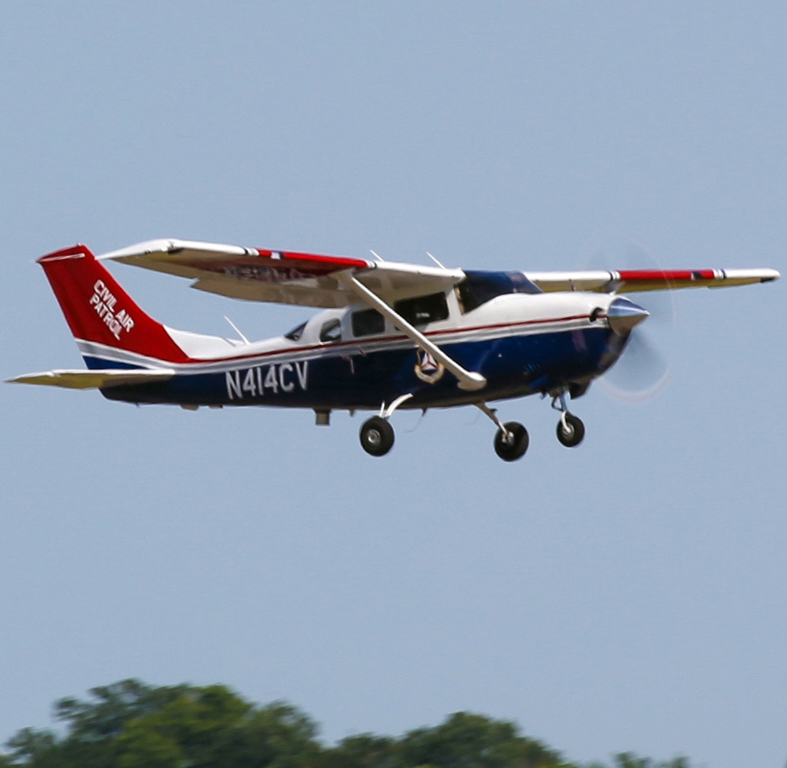 New Civil Air Patrol flight takes off at Air Force Plant 42 > Edwards Air  Force Base > News